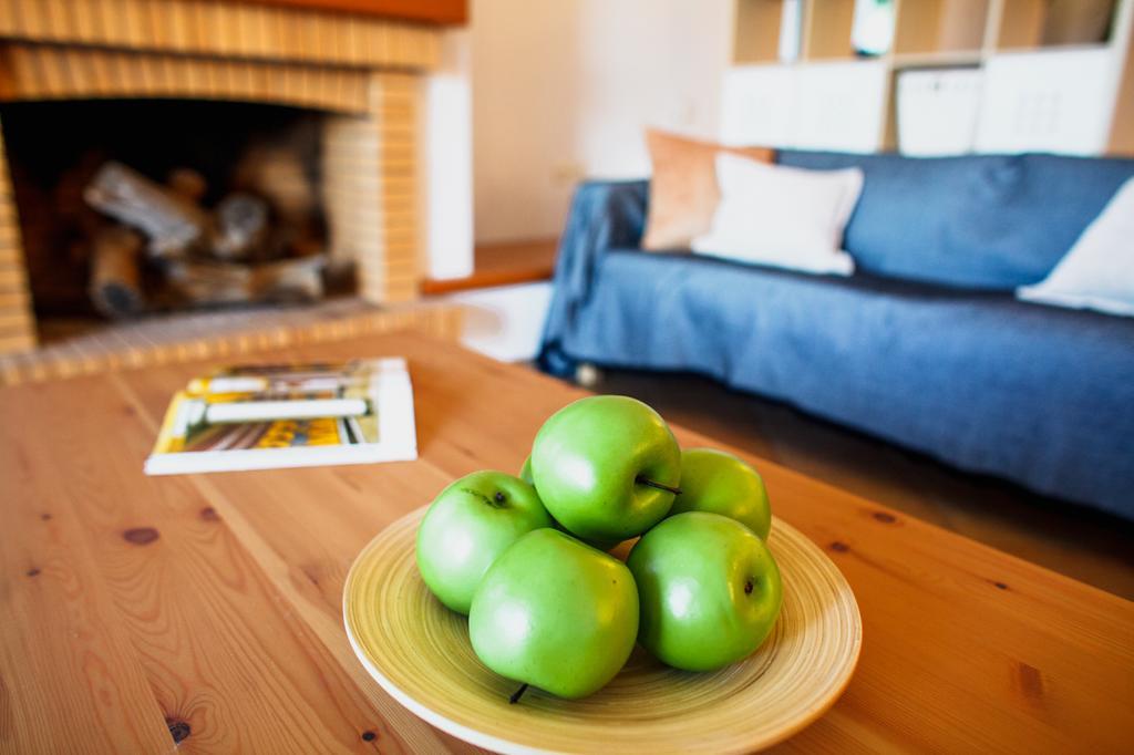 Wild Pear Villa Лигарья Экстерьер фото